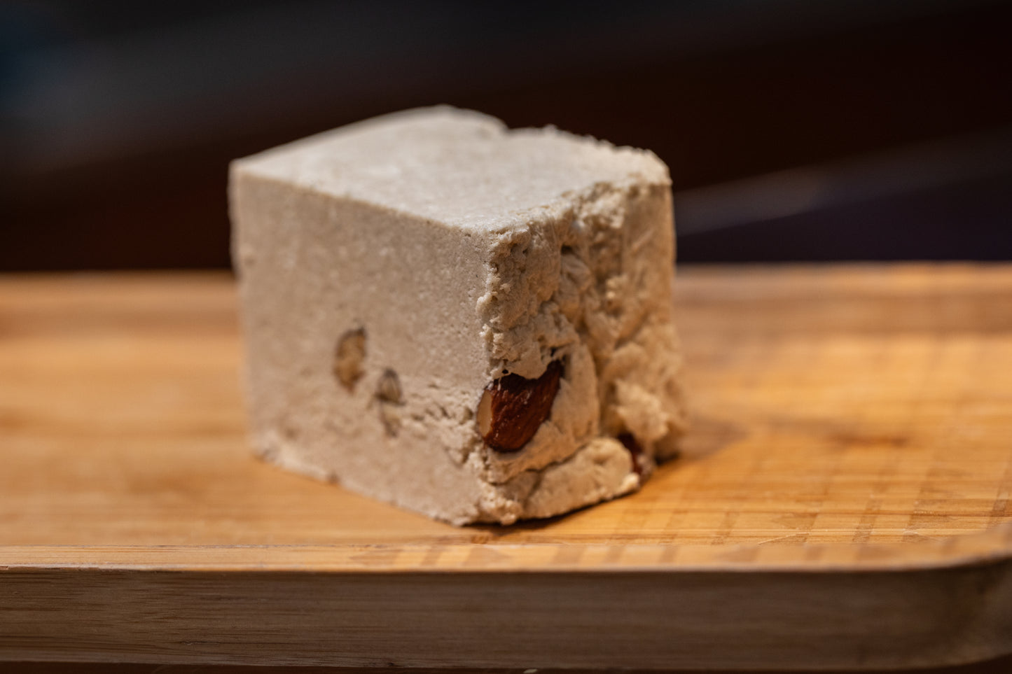 Halvaa (vanilje ja mandli) 200 g